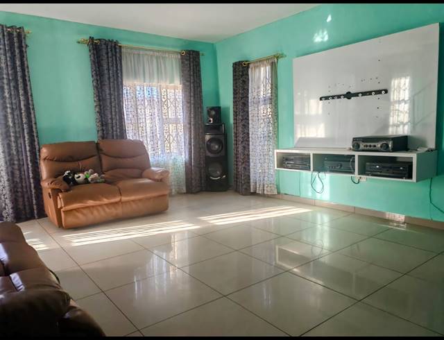 5 BEDROOM HOUSE FOR SALE IN ESCOMBE